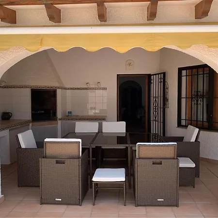 Aurora Villa *
